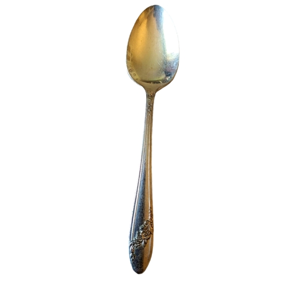 Oneida Community Tudor Floral Pattern Set of 7 Dinner Spoons - Picture 2 of 4